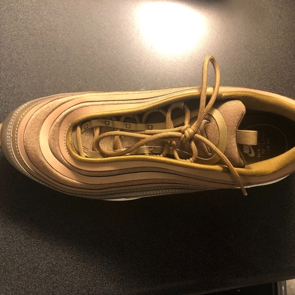 Nike Air Max 97 Medium Olive/Light Silver | Culture Kings Nike Airmax 97 \'Olive Green\'